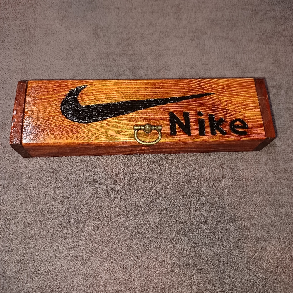 New Hand Made Nike Box 7L×2W×1H